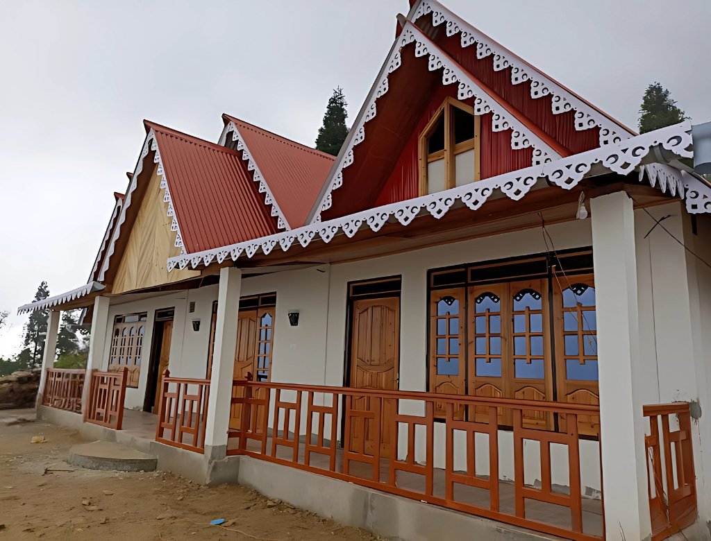 Clouds Homestay Near Sittong